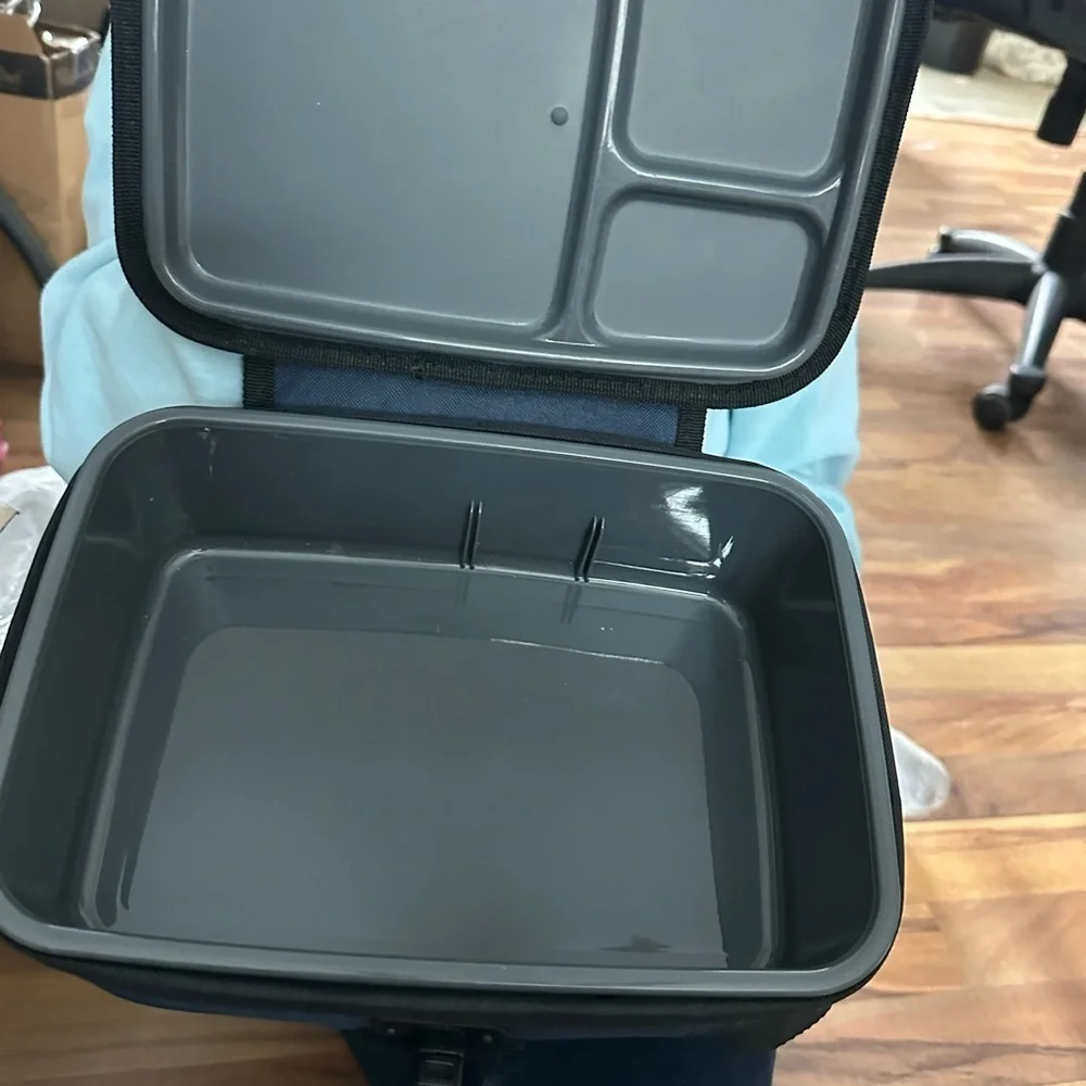 Columbia Navy and Black Lunch cooler